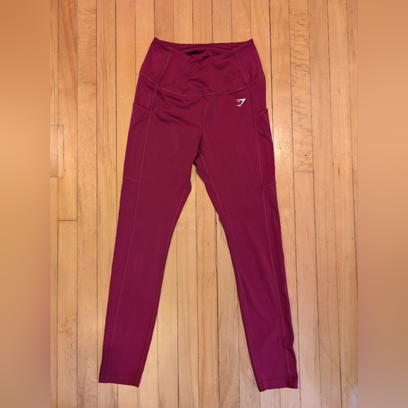 GYMSHARK Raspberry Pocket Legging - Picture 2 of 3